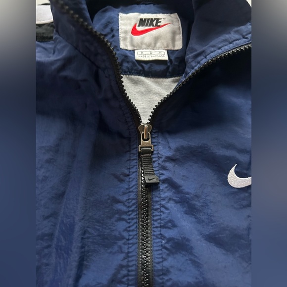 90’s Vintage Nike Wind Breaker Sized Medium - Picture 3 of 5
